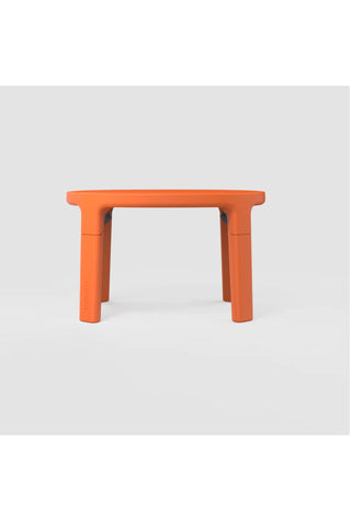 Bauen The Set: Table and Chairs