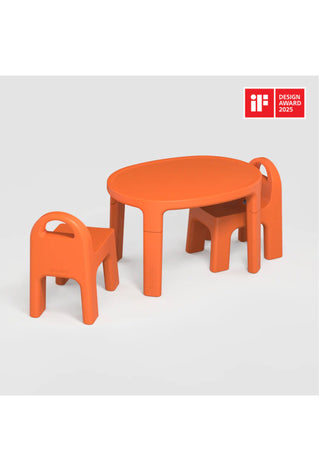 Bauen The Set: Table and Chairs