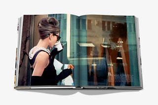 Fifth Avenue: 200 Years of Stories & Legends