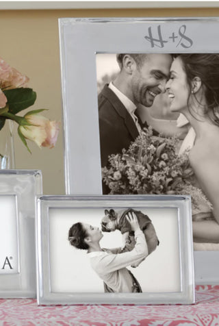 Signature Frame
